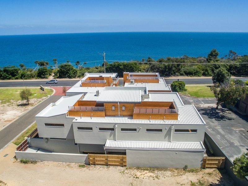8/610 Esplanade, Mount Martha VIC 3934