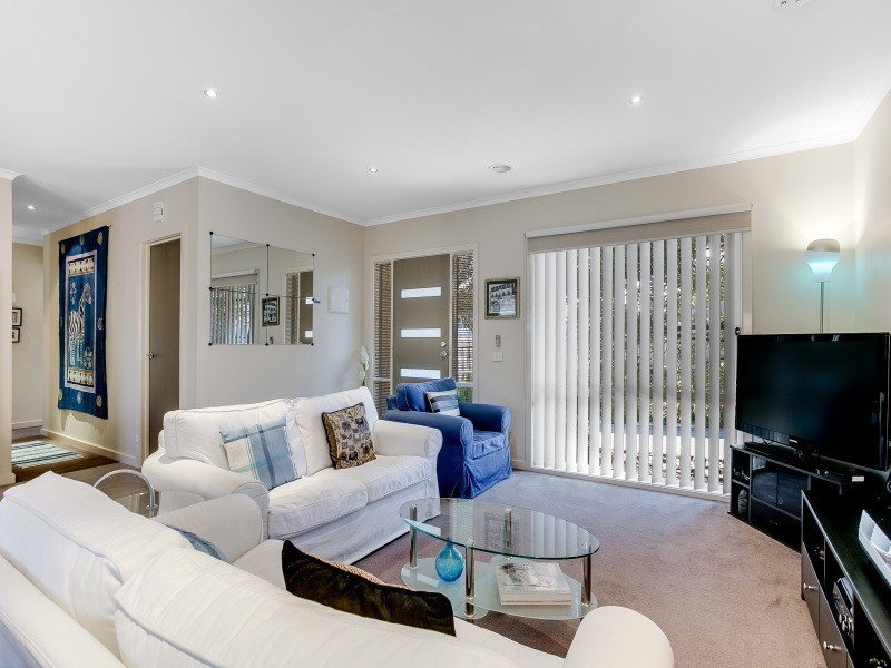 2/50 Oakland Street, Mornington VIC 3931