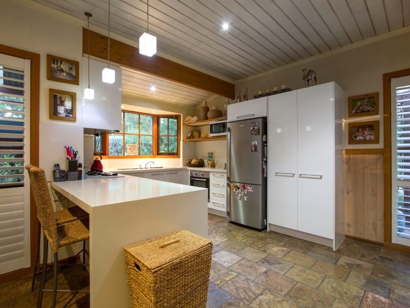 6 Pineview Lane, Hastings VIC 3915