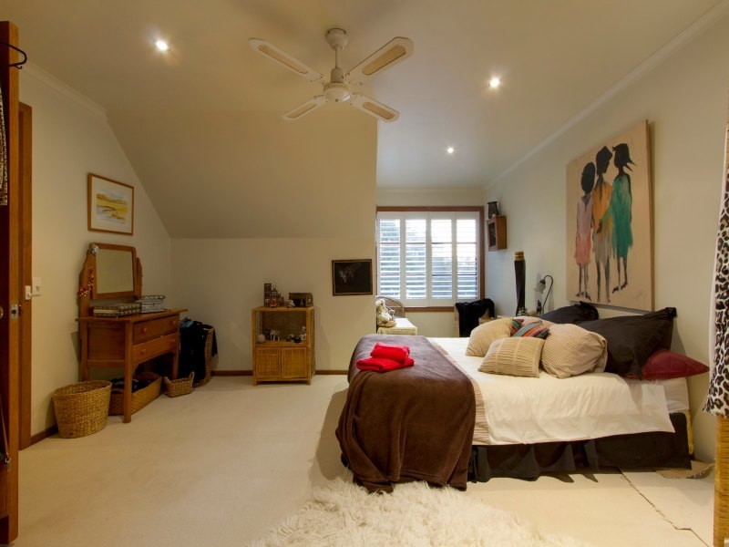 6 Pineview Lane, Hastings VIC 3915