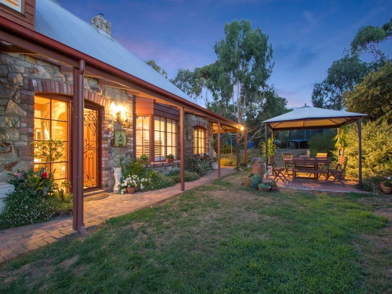 6 Pineview Lane, Hastings VIC 3915