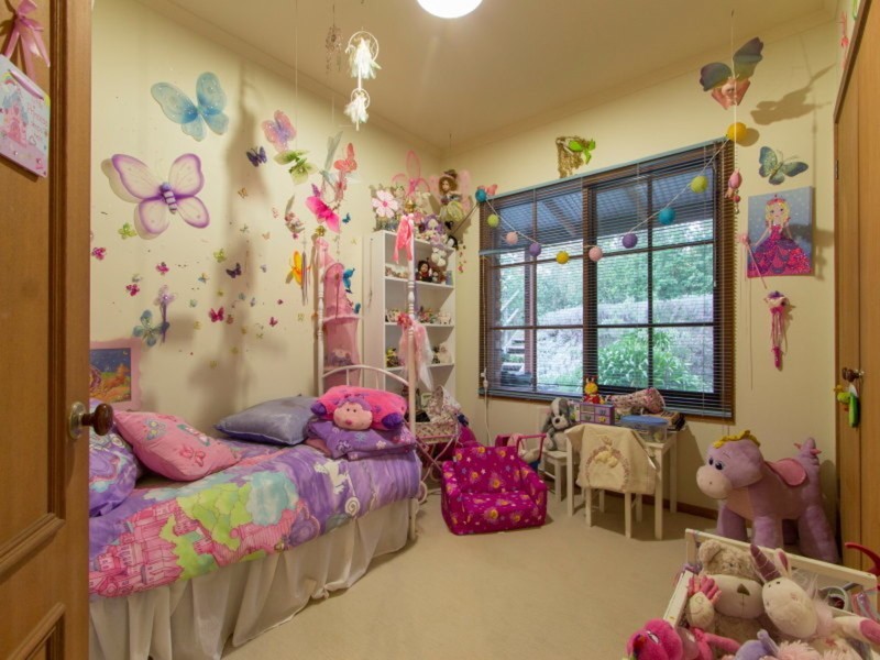 6 Pineview Lane, Hastings VIC 3915