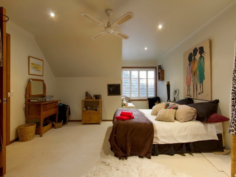 6 Pineview Lane, Hastings VIC 3915