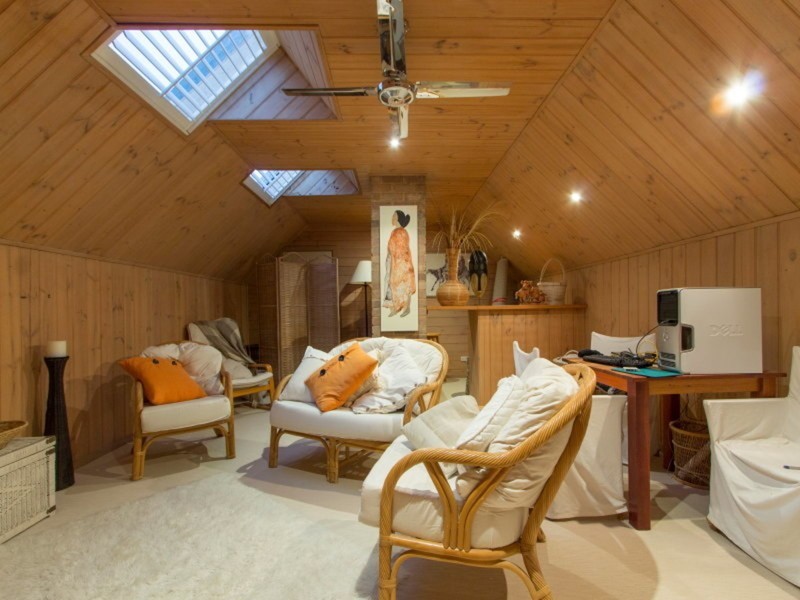 6 Pineview Lane, Hastings VIC 3915