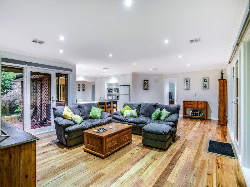 35 Erang Drive, Mount Eliza VIC 3930