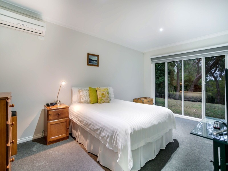 35 Erang Drive, Mount Eliza VIC 3930