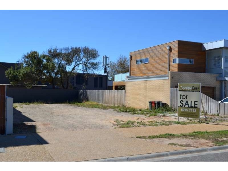 2 Bay Vista Close, Mount Martha VIC 3934