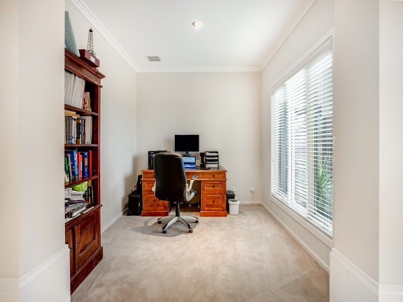 18A Shelbourne Court, Mornington VIC 3931