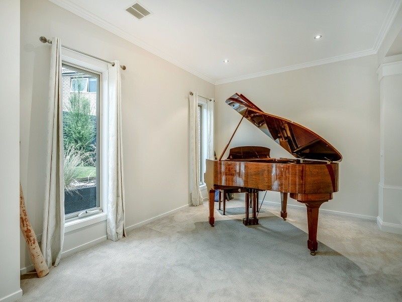 18A Shelbourne Court, Mornington VIC 3931