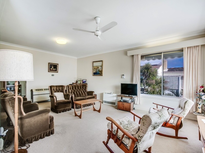 15 Nunns Road, Mornington VIC 3931