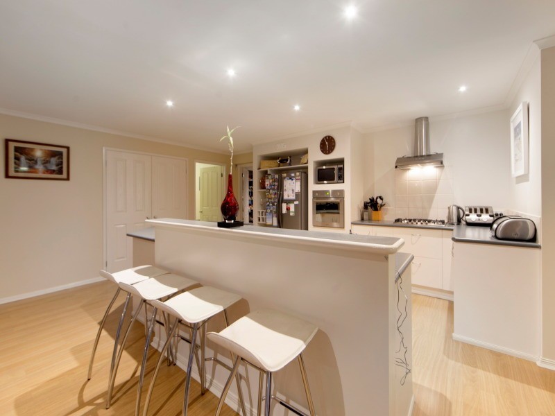 9 Balcombe Drive, Mount Martha VIC 3934