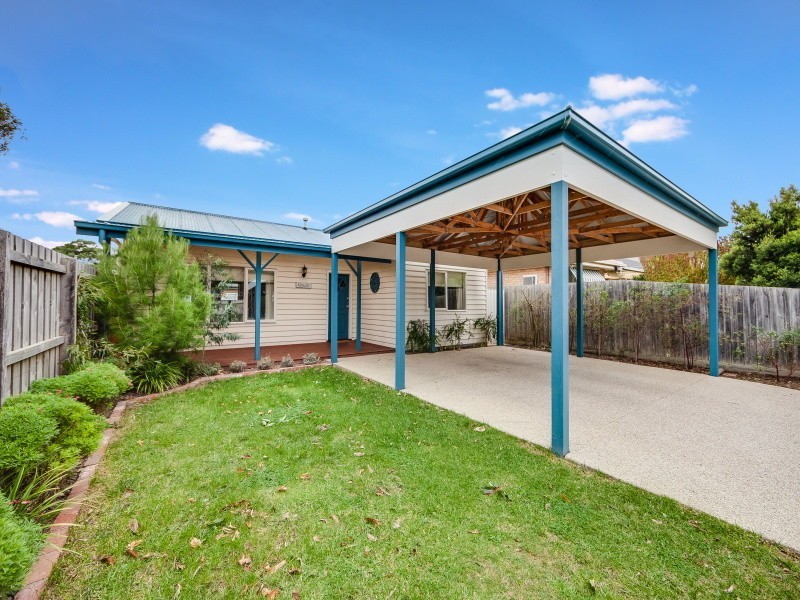 26 Adelaide Street, Mornington VIC 3931