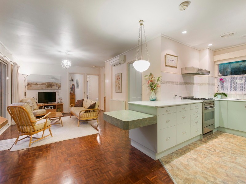 15 Butler Avenue, Mornington VIC 3931