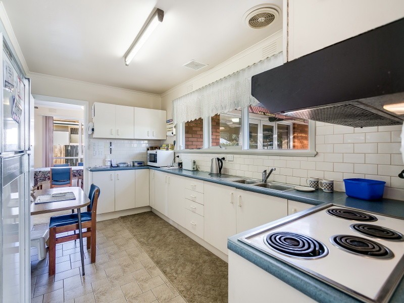 38 Bondi Avenue, Frankston VIC 3199