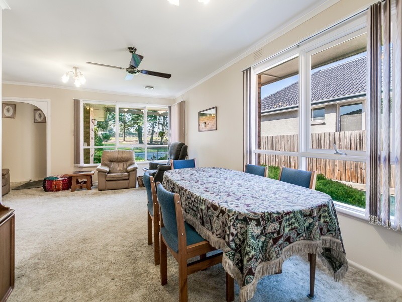 38 Bondi Avenue, Frankston VIC 3199