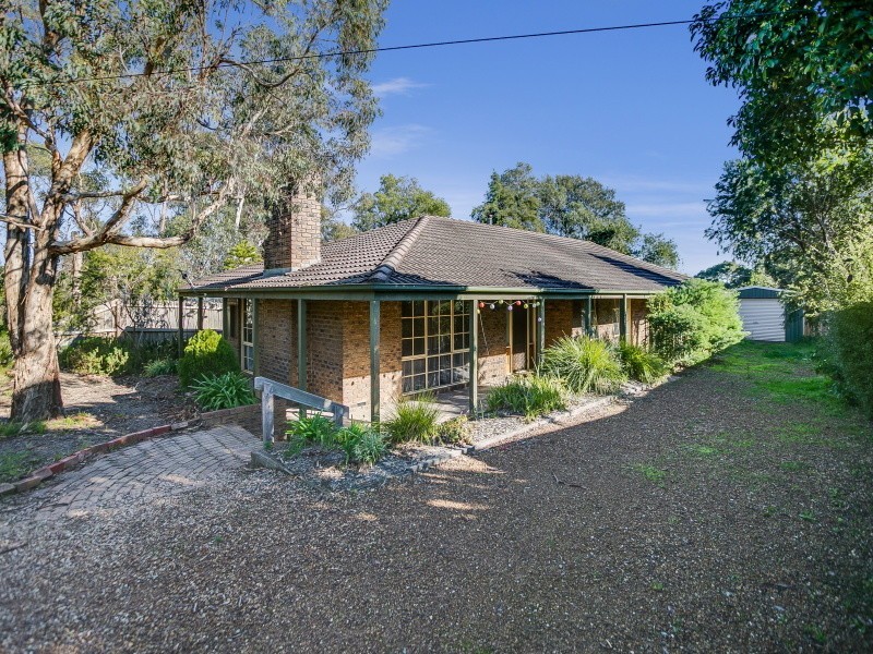 6 Petrel Close, Mount Eliza VIC 3930