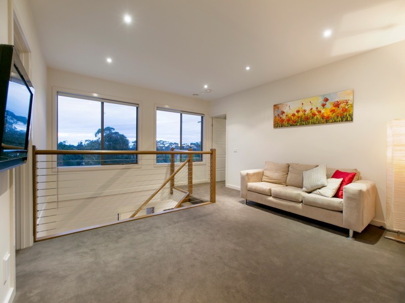 1A Lucerne Avenue, Mornington VIC 3931