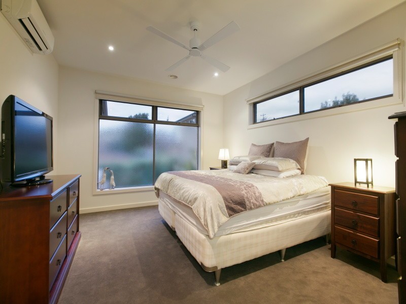 1A Lucerne Avenue, Mornington VIC 3931