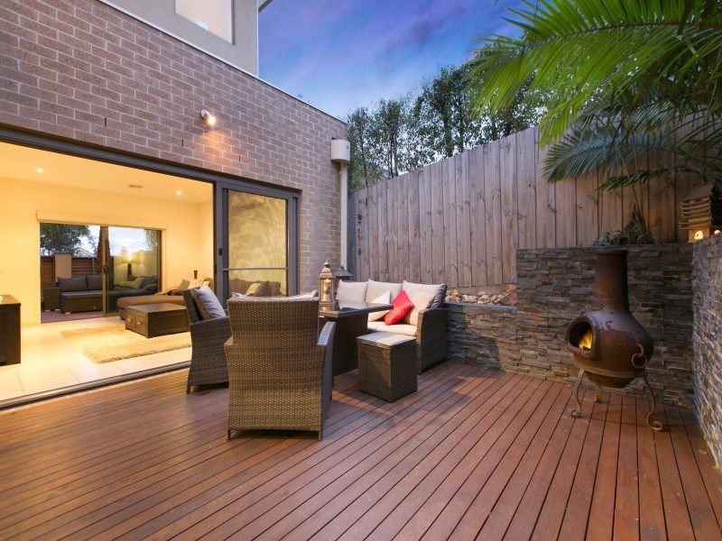 1A Lucerne Avenue, Mornington VIC 3931