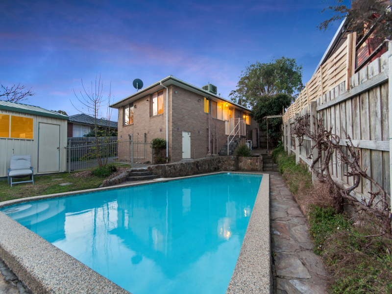 77 Richardson Drive, Mornington VIC 3931