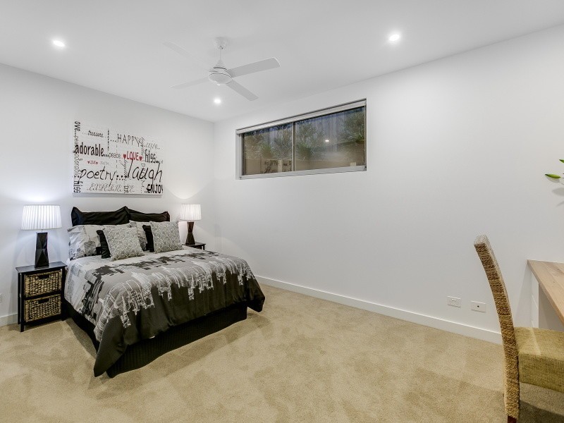 1/2 Morven Street, Mornington VIC 3931
