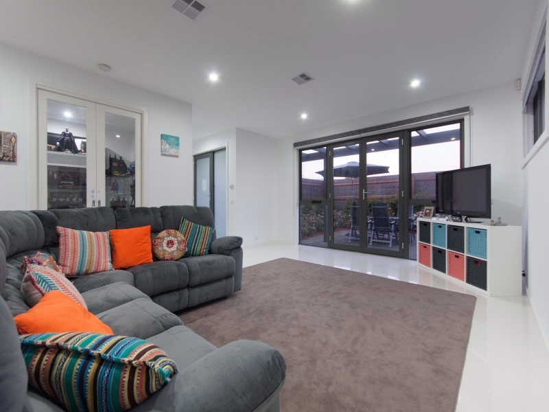 1/4 Beatty Parade, Mornington VIC 3931