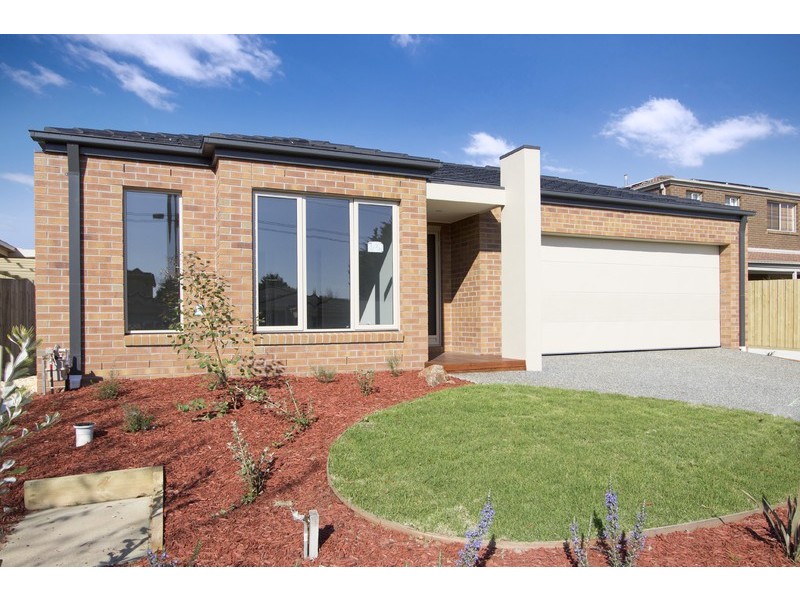 57 St Mitchell Circuit, Mornington VIC 3931