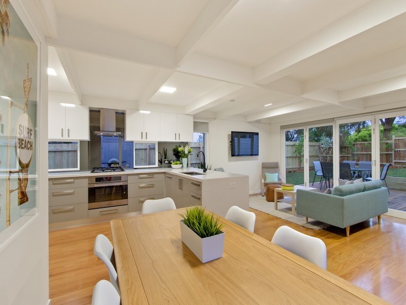 8 Olive Street, Mornington VIC 3931