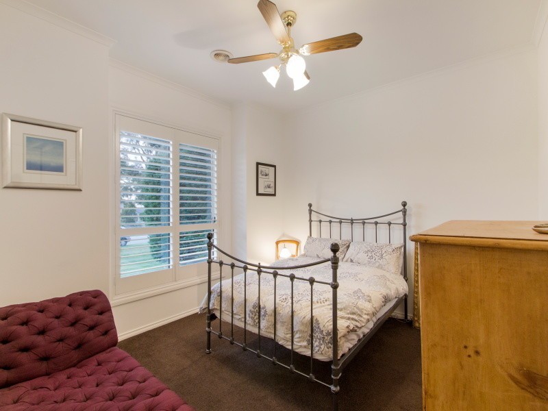 9 Stanton Close, Mount Martha VIC 3934