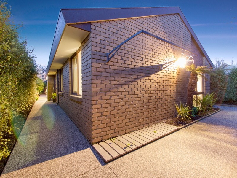 4 George Street, Mornington VIC 3931