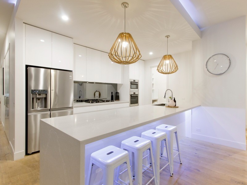 8a Marine Avenue, Mornington VIC 3931