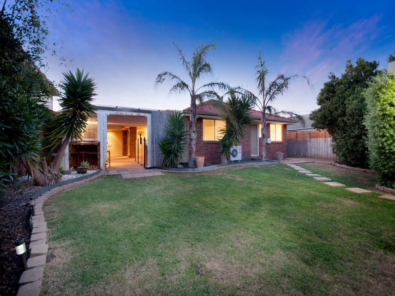 83 St Mitchell Circuit, Mornington VIC 3931