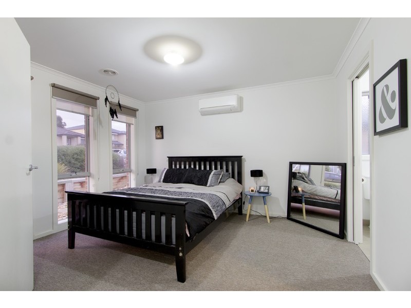 10 Sentosa Place, Mount Martha VIC 3934