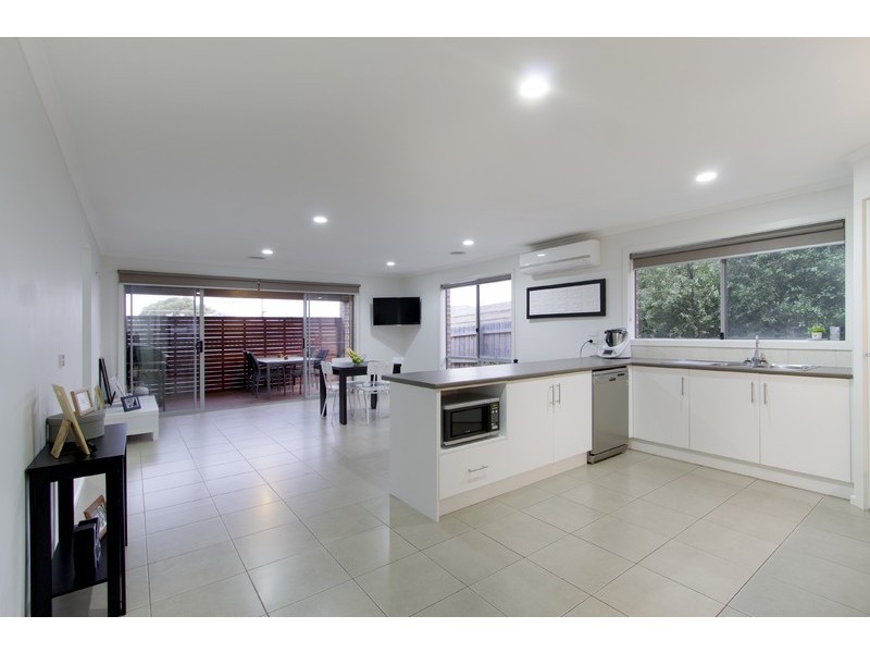 10 Sentosa Place, Mount Martha VIC 3934