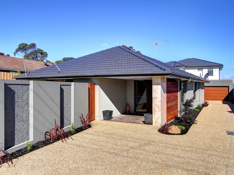 1/16 Fulton Avenue, Mornington VIC 3931