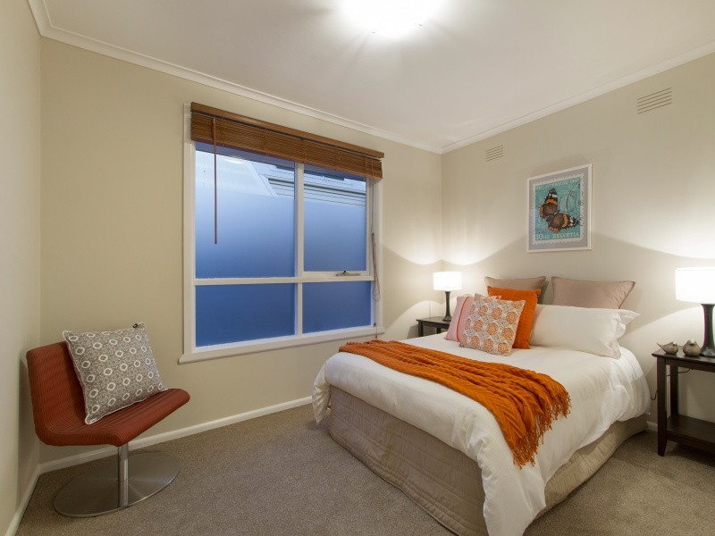 1/6 Gleneagles Avenue, Mornington VIC 3931