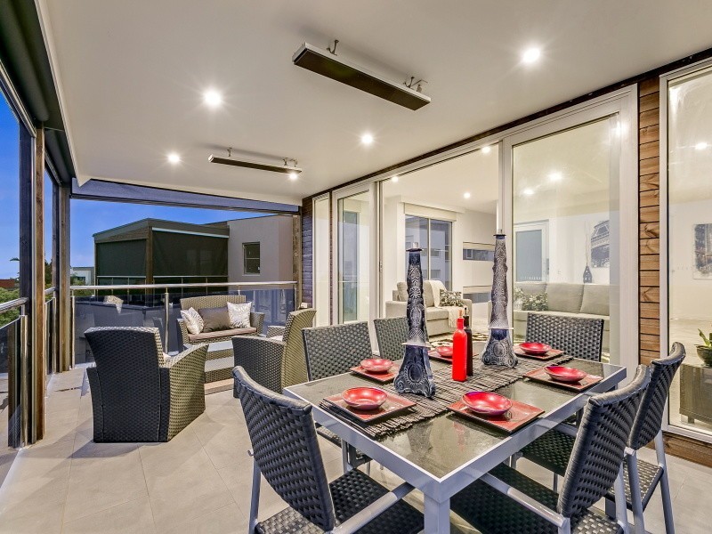 2/2-4 Morven Street, Mornington VIC 3931