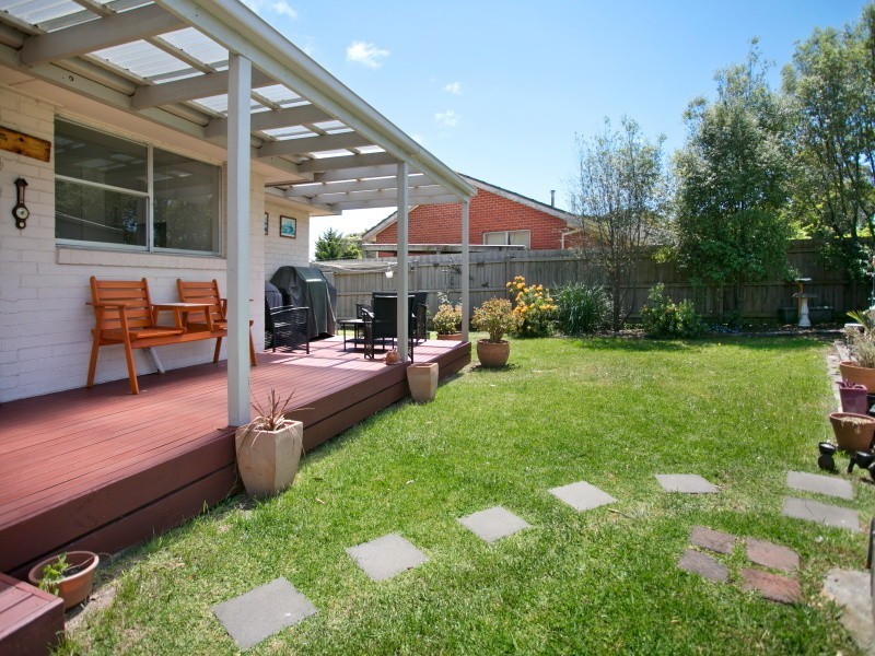 49 Robertson Drive, Mornington VIC 3931