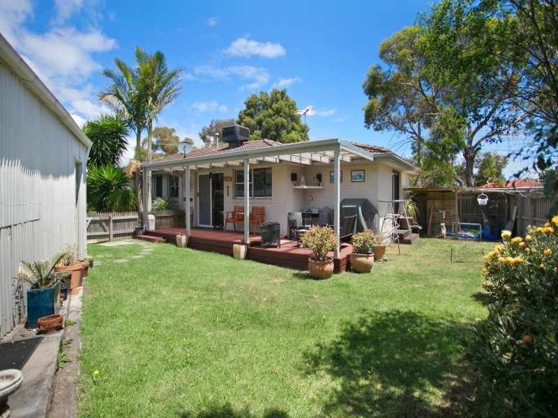 49 Robertson Drive, Mornington VIC 3931