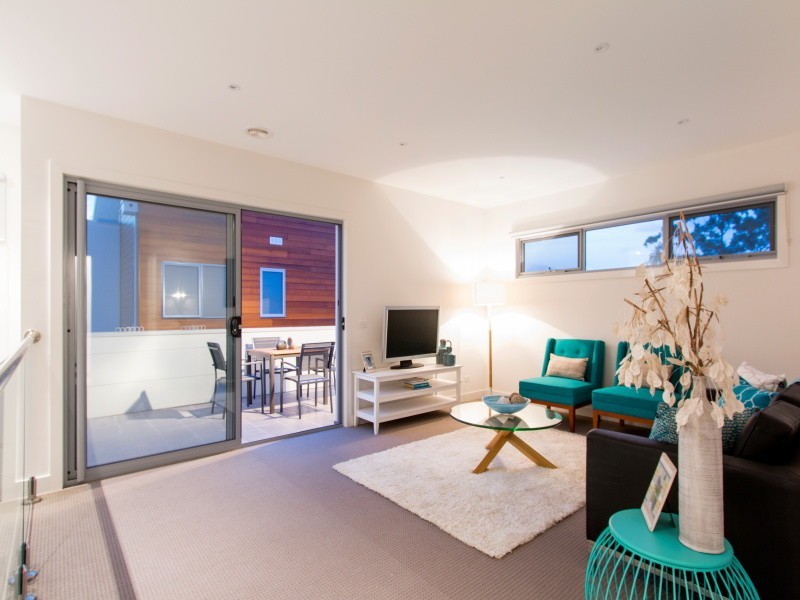 3/7 Sunningdale Avenue, Mornington VIC 3931