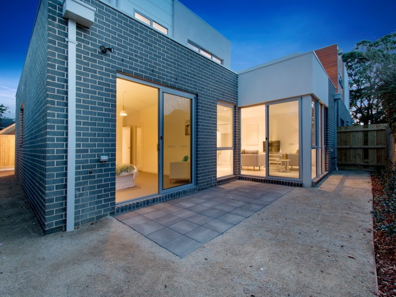 3/7 Sunningdale Avenue, Mornington VIC 3931