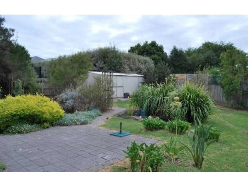 3 Creighton Way, Mornington VIC 3931