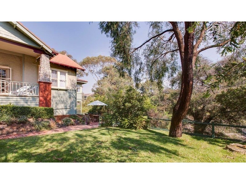 10 Caldwell Street, Mornington VIC 3931