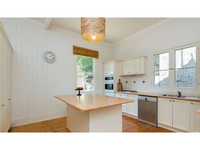 10 Caldwell Street, Mornington VIC 3931