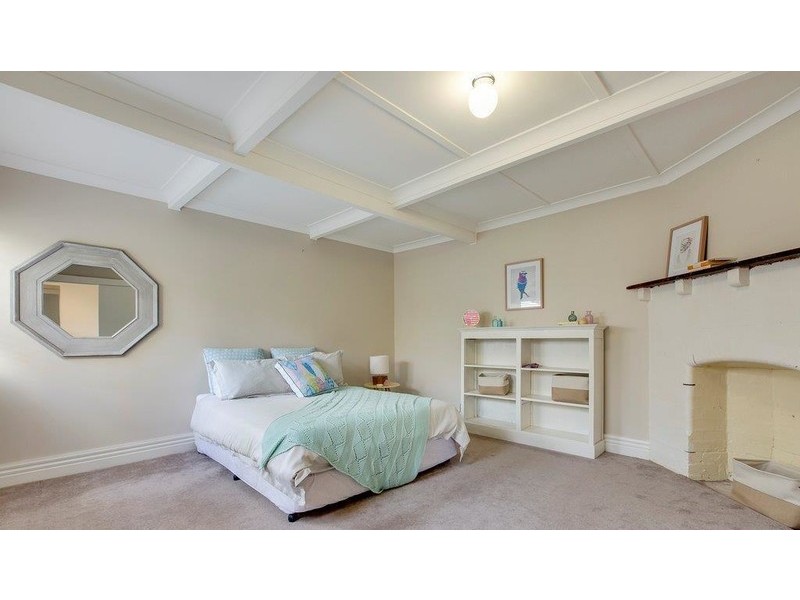 10 Caldwell Street, Mornington VIC 3931