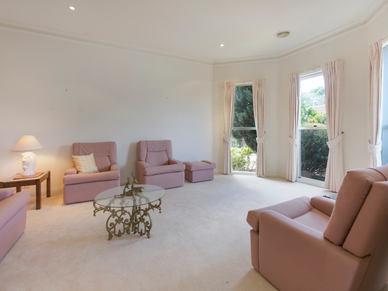 2/23 Wellington Street, Mornington VIC 3931