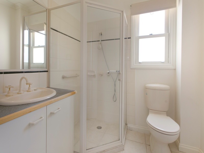 2/23 Wellington Street, Mornington VIC 3931