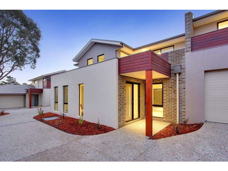 2/3 Hunter Street, Mornington VIC 3931