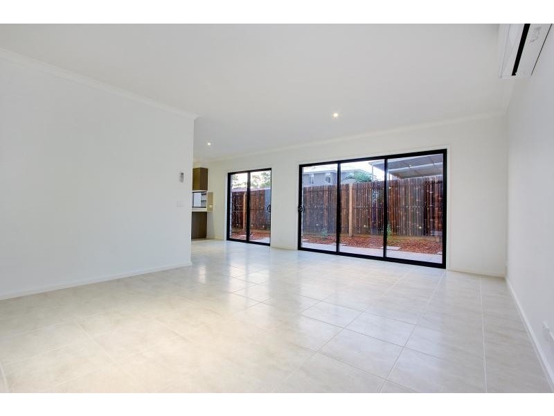 2/3 Hunter Street, Mornington VIC 3931