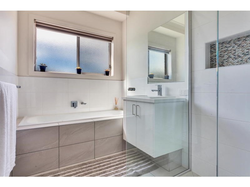 2/56 Bentons Road, Mount Martha VIC 3934